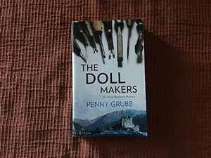 Seller image for The Doll Makers (An Annie Raymond Mystery) for sale by Bug's Book Barn