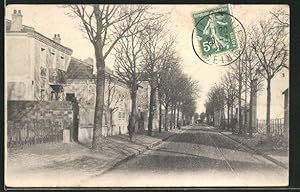 Carte postale Frankreich, vue de la rue avec vue du bâtiment