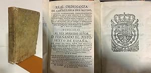 Image du vendeur pour Real Ordenanza de Cavallera del Reyno, con las ilustraciones correspondientes a sus Artculos, para la mejor instruccin de los Tribunales, y Professores: noticia de quanto conviene observar los Criadores del ganado Yeguar: uso de sus muchas exempciones, y privilegios; y lo que deben practicar todos los individuos del Continente de esta Pennsula, a fin de conseguir el restablecimiento de abundantes Cras de Cavallos, para adorno de la Nobleza, lustre de la Magestad, robusta formacin de los Exrcitos, y honor de la Monarqua. mis en vente par Librera Torres-Espinosa