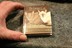 Seller image for The Literary Cat: Quips, Quotes and Observations (Miniature Editions) for sale by SGOIS