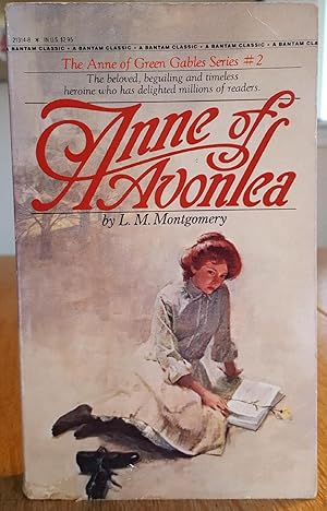 Seller image for Anne of Avonlea (Anne Of Green Gables) for sale by MARIE BOTTINI, BOOKSELLER
