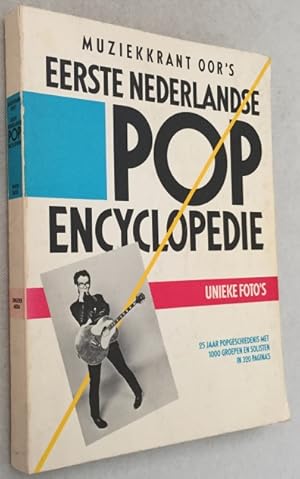 Bild des Verkufers fr Muziekkrant Oor's eerste Nederlandse pop encyclopedie. [Tweede editie 1979] zum Verkauf von Antiquariaat Clio / cliobook.nl