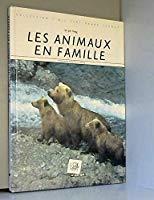 Seller image for Les Animaux En Famille for sale by RECYCLIVRE