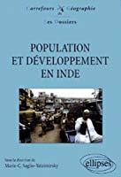 Image du vendeur pour Population Et Dveloppement En Inde mis en vente par RECYCLIVRE