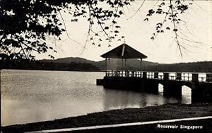 Bild des Verkufers fr Ansichtskarte / Postkarte Singapur, Reservoir zum Verkauf von akpool GmbH