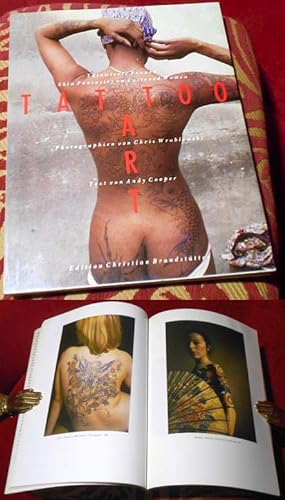 Bild des Verkufers fr Tattoo art, ttowierte Frauen. Skin fantasies on tattooed women, Photographien von Chris Wroblewski. zum Verkauf von Antiquariat Clement