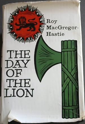 Bild des Verkufers fr The Day of the Lion : The Life and Death of Fascist Italy 1922 - 1945 zum Verkauf von Chapter 1