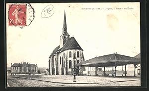 Carte postale Souppes, L`Eglise, la Place et les Ecoles