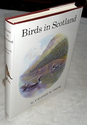Imagen del vendedor de Birds in Scotland a la venta por Lloyd Zimmer, Books and Maps