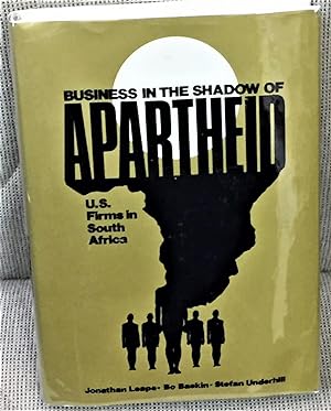 Immagine del venditore per Business in the Shadow of Apartheid, U.S. Firms in South Africa venduto da My Book Heaven