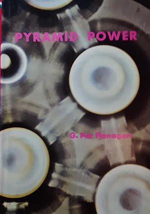 Imagen del vendedor de Beyond Pyramid Power a la venta por Casa Camino Real