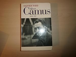 Seller image for ALBERT CAMUS UNE VIE for sale by Le temps retrouv