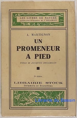 Un promeneur à pied