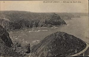 Bild des Verkufers fr Ansichtskarte / Postkarte Jersey Kanalinseln, Hill near the Devil's Hole, total view zum Verkauf von akpool GmbH