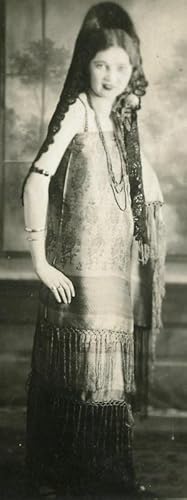 VINTAGE ARTISTIC HALLOWEEN GYPSY BEAUTY WIG DRESS MYSTERIOUS GIRL FLAPPER PHOTO