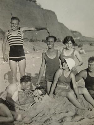 ANTIQUE VINTAGE BALBOA NEWPORT BEACH CA FLAPPER GIRLS SANDCASTLE SUN FUN PHOTO