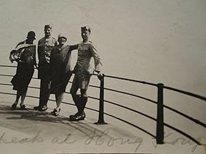 ANTIQUE 1920s HONG KONG CHINA AMERICAN FLAPPER GIRLS BRITISH SOLDIER? RARE PHOTO