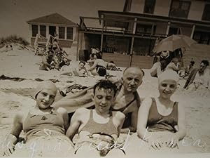 VINTAGE 1937 MISQUAMICUT RI BEACH BATHING SUITS CAP BOYS GIRLS FAMILY OLD PHOTO