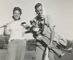 VINTAGE GOLF CLUBS COURSE PINUP TIGER CADDIE FUNNY COUPLE LOVE FUN OLD IL PHOTO