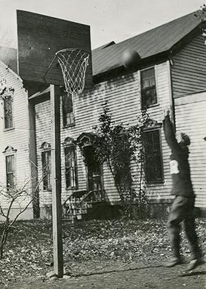 VINTAGE BACKYARD BASKETBALL BACKBOARD SANDLOT LIKE HIGH SCHOOL SWEATER OLD PHOTO