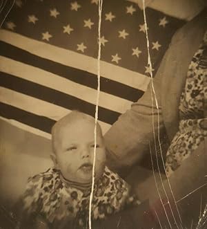 VINTAGE AMERICAN FLAG HIDDEN MOTHER BABY ARTISTIC VERNACULAR PHOTOGRAPHY PHOTO