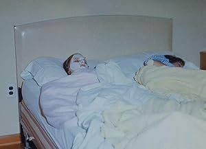 VINTAGE MID CENTURY MOD SLEEPING BEAUTY GIRL EKTACHROME 35MM KODAK SLIDE PHOTO