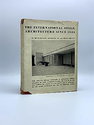 Bild des Verkufers fr The International Style: Architecture Since 1922 zum Verkauf von Riverrun Books & Manuscripts, ABAA