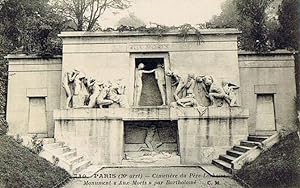 730 PARIS. CIMETIERE DU PERE LACHAISE. MONUMENT AUX MORTS PAR BARTHOLOME. C.M. (Postales/Temática...