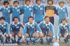 Nº 12 SELECCIÓN NACIONAL DE FÚTBOL DE EL SALVADOR. DON BALON, 1982. (Coleccionismo Deportivo/Post...