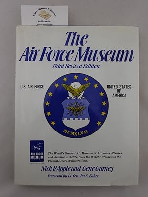 Immagine del venditore per The Air Force Museum. Third REVISED edition. venduto da Chiemgauer Internet Antiquariat GbR