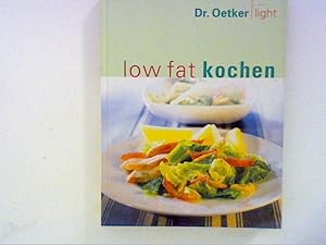 Bild des Verkufers fr Low Fat Kochen zum Verkauf von ANTIQUARIAT FRDEBUCH Inh.Michael Simon