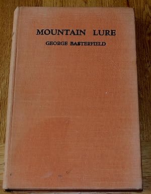 Imagen del vendedor de Mountain Lure a la venta por Fountain Books (Steve Moody)