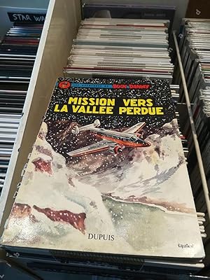 Seller image for Les aventures de Buck Danny: Mission vers la valle perdue for sale by Librairie-Bouquinerie Le Pre Pnard