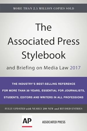 Imagen del vendedor de Associated Press Stylebook 2017 : And Briefing on Media Law a la venta por GreatBookPrices