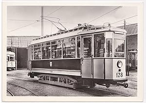 Bild des Verkufers fr AK 100 Jahre Straenbahn in Halle 1882-1982 Triebwagen Nr. 128 Serie 121-138 Waggonfabrik Lindner AG ungelaufen zum Verkauf von GAENSAN Versandantiquariat