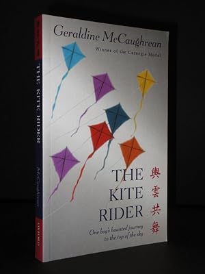 Immagine del venditore per The Kite Rider [SIGNED] venduto da Tarrington Books
