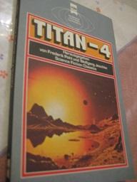 Titan 4 Klassische Science Fiction Erzählungen