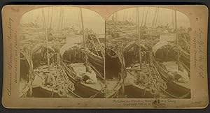 Bild des Verkufers fr Hong Kong: American Stereoscopic Company view of harbor zum Verkauf von Antipodean Books, Maps & Prints, ABAA