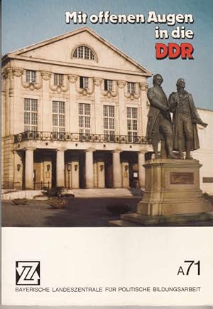 Bild des Verkufers fr Mit offenen Augen in die DDR; Anregungen fr Klassenfahrten; zum Verkauf von AMAHOFF- Bookstores