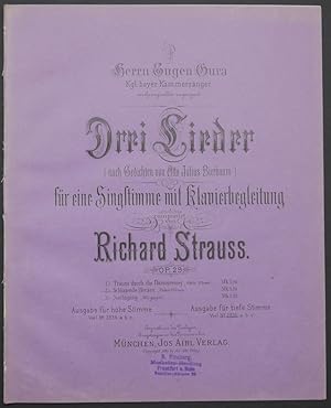 Bild des Verkufers fr Drei Lieder (nach Gedichten von Otto Julius Bierbaum) fr eine Singstimme mit Klavierbegleitung componirt von Richard Strauss. Op. 29. No. 1. Traum durch die Dmmerung. 'Weite Wiesen.' No. 2. Schlagende Herzen. 'Ueber Wiesen.' zum Verkauf von Antiquariat Rainer Schlicht