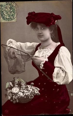 Bild des Verkufers fr Ansichtskarte / Postkarte Frau im roten Kleid, Haube, Kescher, Blumenkorb, NPG 797/3 zum Verkauf von akpool GmbH