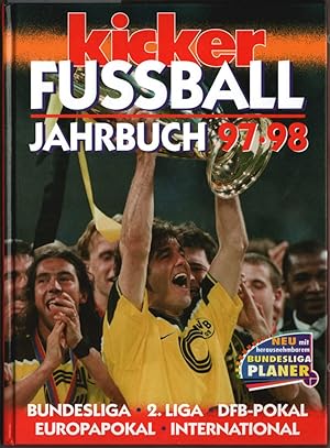 Bild des Verkufers fr Kicker-Fussball-Jahrbuch 97 - 98. [red. Konzeption.: Hardy Hasselbruch. Autoren: Christian Biechele .] zum Verkauf von Ralf Bnschen