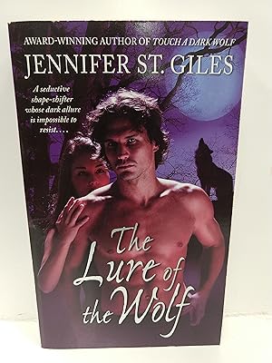 Imagen del vendedor de Lure of the Wolf a la venta por Fleur Fine Books
