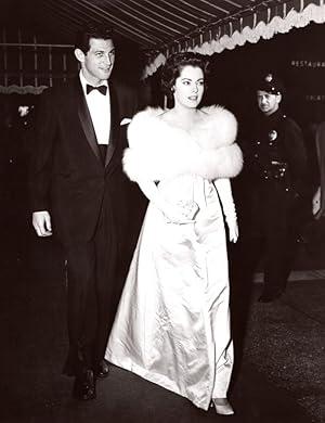 Bild des Verkufers fr Actress Susan Kohner outside a Restaurant old Universal Photo 1959 zum Verkauf von Bits of Our Past Ltd