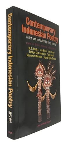 Immagine del venditore per Contemporary Indonesia Poetry: Poems in Bahasa Indonesia and English by W.W. Rendra, Ajip Rosidi, Subagio Sastrowardojo, Toeti Heraty, Taufiq Ismail, Goenawan Mohamad, Sapardi Djoko Damon venduto da McBlain Books, ABAA