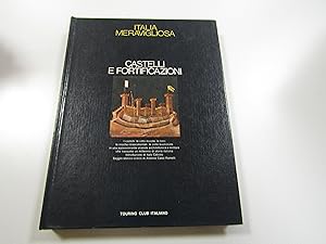 Seller image for Introduzione di Italo Calvino - Saggio storico di Antonio Cassi Ramelli. Castelli e fortificazioni for sale by Amarcord libri