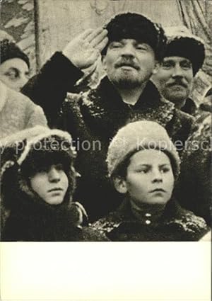 Bild des Verkufers fr Postkarte Carte Postale Politiker V. I. Lenin Red Square Celeberation 2nd Anniversary Great October 1919 zum Verkauf von Versandhandel Boeger