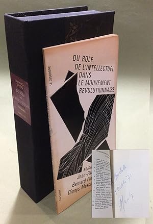 Bild des Verkufers fr DU ROLE DE l'INTELLECTUEL DANS LE MOUVEMENT REVOLUTIONNAIRE. Signed zum Verkauf von TBCL The Book Collector's Library