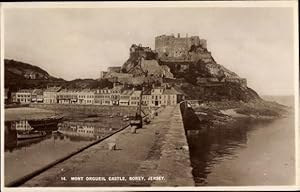 Seller image for Ansichtskarte / Postkarte Gorey Jersey Channel Islands, Mont Orgueil Castle, view from harbour quai for sale by akpool GmbH