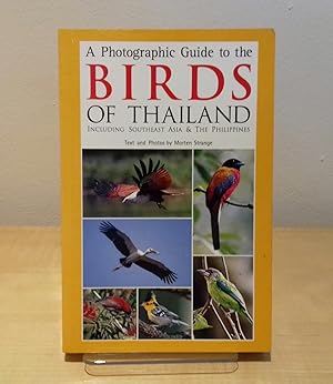 Immagine del venditore per A Photographic Guide to the Birds of Thailand, Including Southeast Asia & The Philippines. venduto da Milbury Books